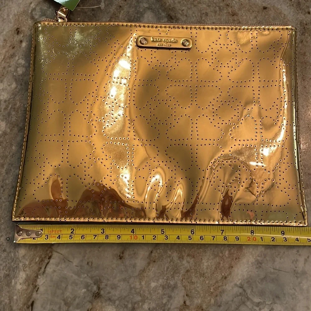 NWT Kate Spade Metro Spade Large Pouch Clutch in Gold - Picture 6 of 7